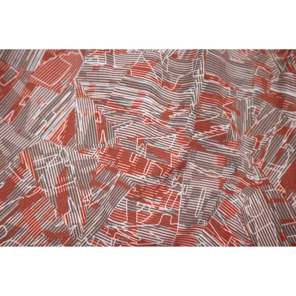 Lululemon Men's Patterned Athletic Board Shorts L Swimming  Elastane Red/White - Picture 11 of 11